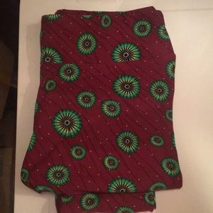 Lularoe leggings tc new never worn